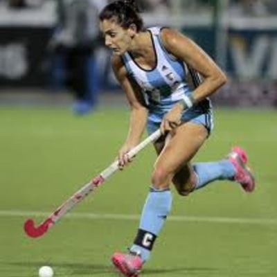 Timeline: LUCIANA PAULA AYMAR