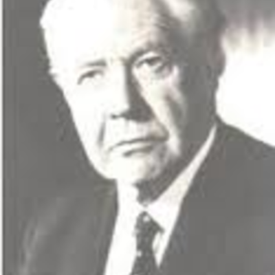 Timeline: La economia es la ciencia que estudia la conducta humana como una relacion entre fines y medios escasos que tienen usos alternativos