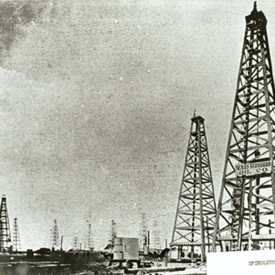 Timeline: Prosperity, Depression, and World War II