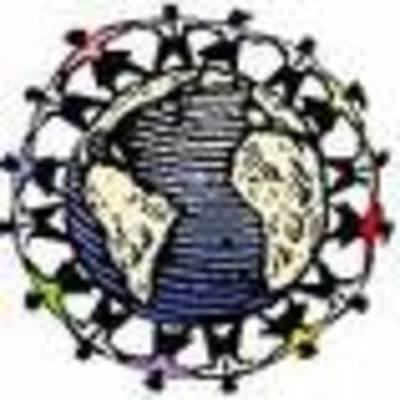 Timeline: EL CAPITALISMO MERCANTIL, se desarrolla en la Europa del siglo XVI  a partir de los grandes descubrimientos. Es una epoca en la que se da una primera gran acumulación de capital y que pone las bases para el desarrollo de una clase social nueva "la burgues