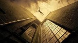 Timeline: LA INALCANZABLE, es la que se encuentra por encima de la FPP, es decir que son todas las combinaciones en donde se utilizan factores productivos y tecnologias mayores que esxisten en la sociedad.