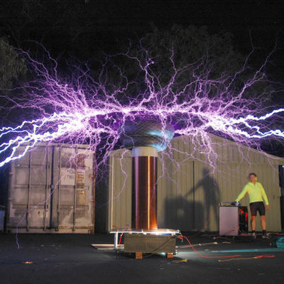 Timeline: HISTORIA DE LA ELECTRICIDAD Y LA ELECTRONICA