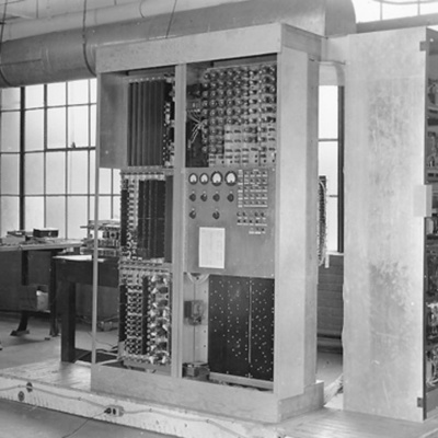 Timeline: Precursores de la computación hasta la primera Computadora electronica.RojasNavaAG140B