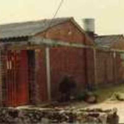 Timeline: historia de la institucion educativa provenza