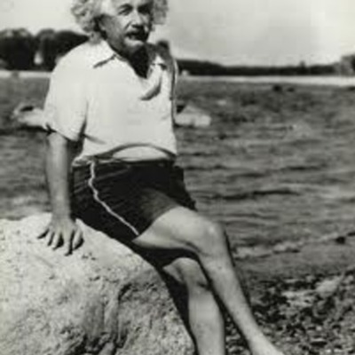 Timeline: albert einstein