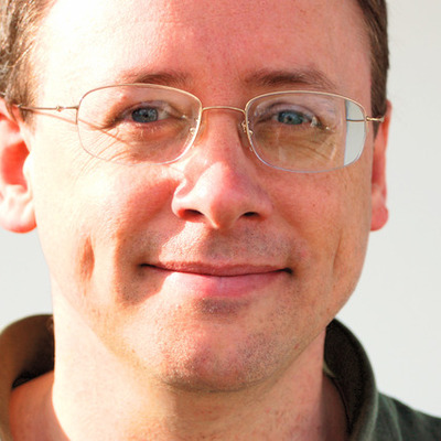 Timeline: Kim Gentes Reviews 15 Years of Modern Worship