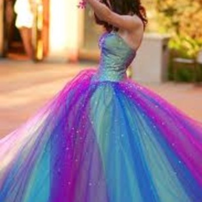 Timeline: Dresses Timeline!