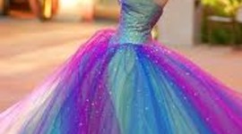 Timeline: Dresses Timeline!