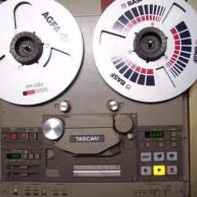 Timeline: Evolución de las TICs en mi familia en los últimos 30 años