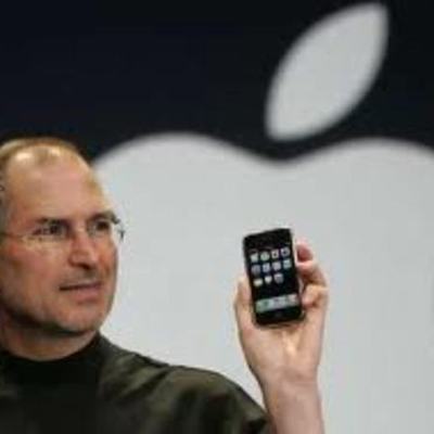 Timeline: Steve Jobs-2011
