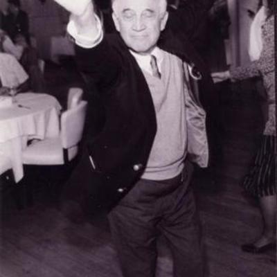 Timeline: tuesdays with Morrie