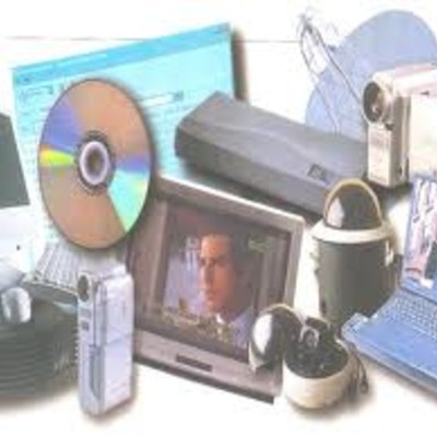 Timeline: TECNOLOGÍAS DE LA INFORMACIÓN Y LA COMUNICACIÓN