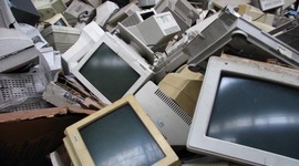 Timeline: Linea de la evolución de las tecnologias de comunicación e información en mi familia