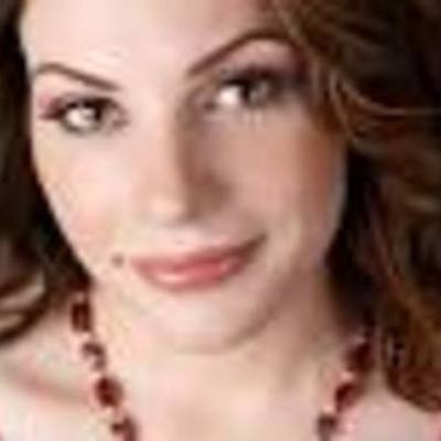 Timeline: Stephenie Meyer