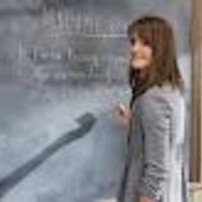 Timeline: Sara Shepard