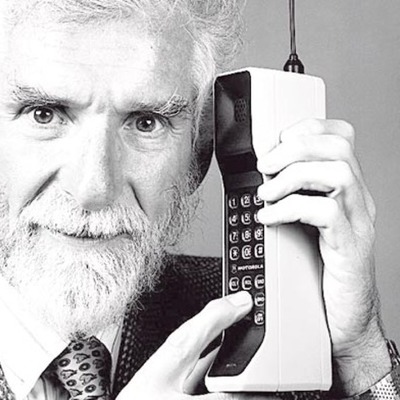 Timeline: LA EVOLUCION A DEL CELULAR A LO LARGO DE LA HISTORIA