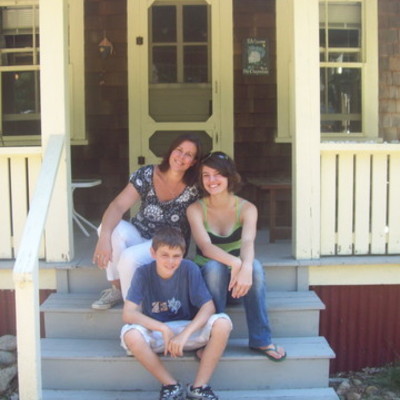 Timeline: Mi Vida: el proyecto de español tres