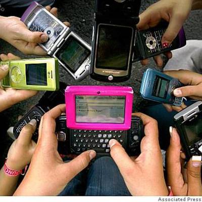 Timeline: Cell phone timeline