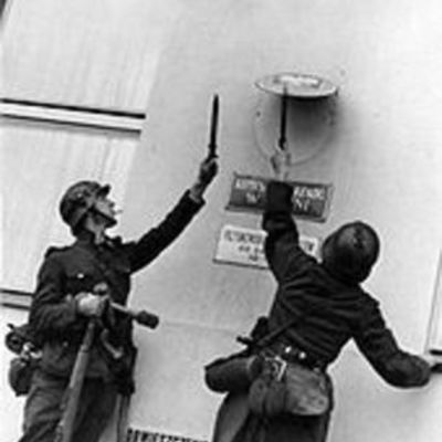 Timeline: Germany invades poland