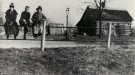 Timeline: Keeping Houses Warm