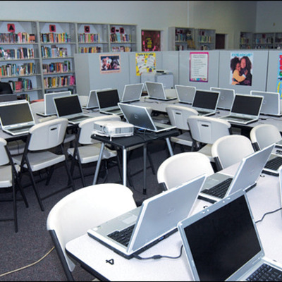 Timeline: Línea de Tiempo - Tecnlogías de Impacto en la Educación por Jossué Morales