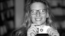 Timeline: Annie Leibovitz