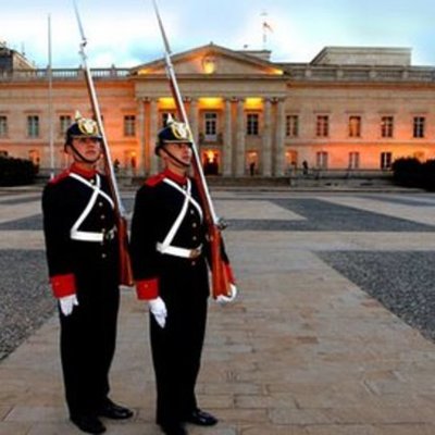 Timeline: a)	Presidentes Colombianos de 1978-2014