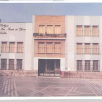 Timeline: Vida Académica