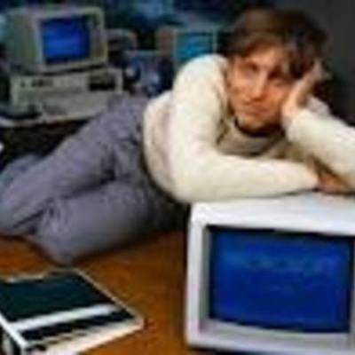 Timeline: BILL GATES