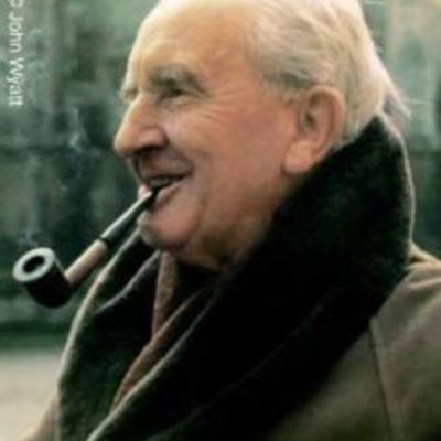 Timeline: Ton/Martinez- J.R.R. Tolkien