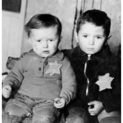 Timeline: The Holocaust