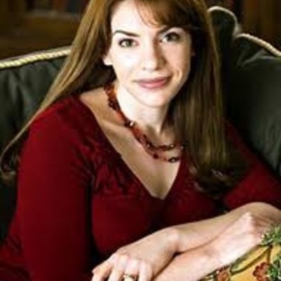 Timeline: Stephenie Meyer