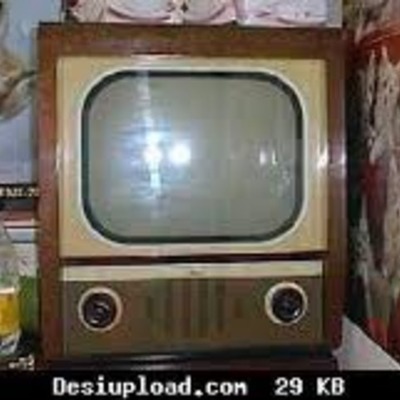 Timeline: First TV was made in this time by Philo Farnsworth.