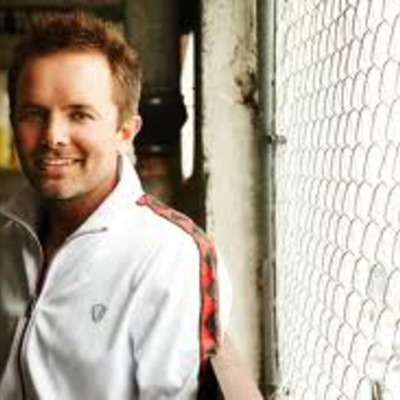 Timeline: Chris Tomlin By:Katie