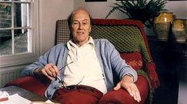 Timeline: Roald Dahl
