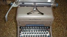 Timeline: maquina de escribir