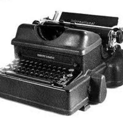 Timeline: Evolucion de la maquina de escrbir