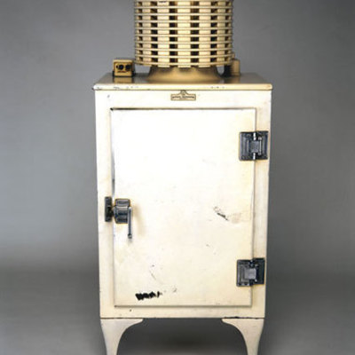 Timeline: Change Over Time- the Refrigerator