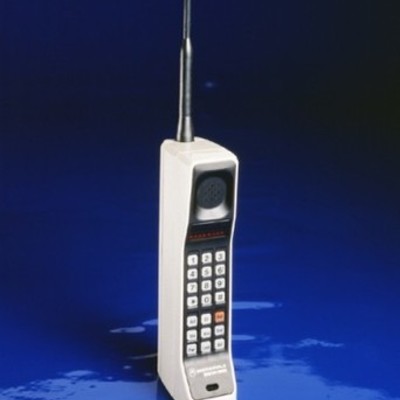 Timeline: The Evolution of Cell Phone
