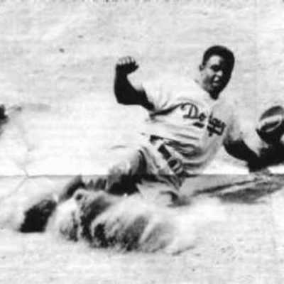 Timeline: Jackie Robinson