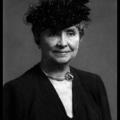 Timeline: Helen Keller by Angelina and Thazin