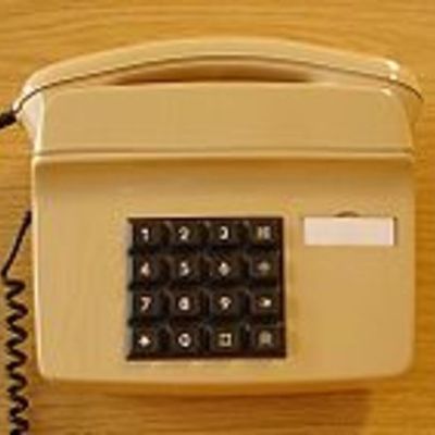 Timeline: Το Τηλέφωνο