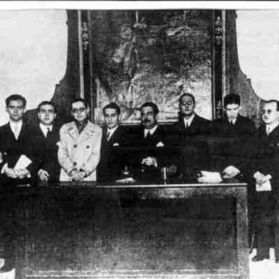 Timeline: Generacion del 27.