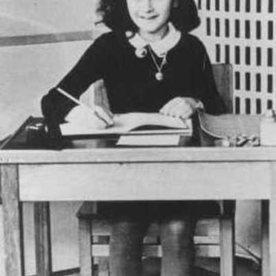 Timeline: The Diary of Anne Frank By Anne Frank