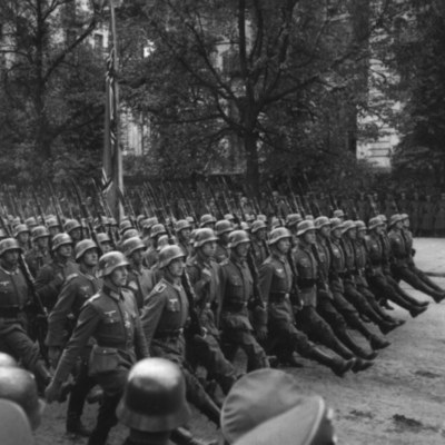 Timeline: The Road to World War 2