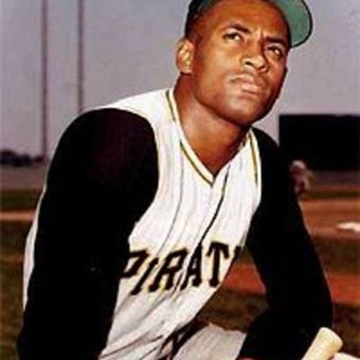 Timeline: Roberto Clemente Life Timeline