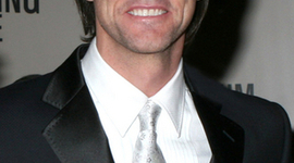 Timeline: Jim Carrey' s life and movies
