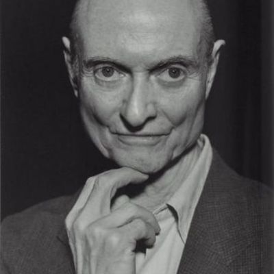 Timeline: Roy Lichtenstein American Pop Artist 1923-1997