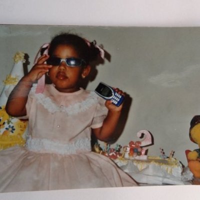 Timeline: des del naixement fins els 11 anys:Nicolee