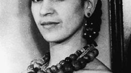 Timeline: Frida Kahlo
